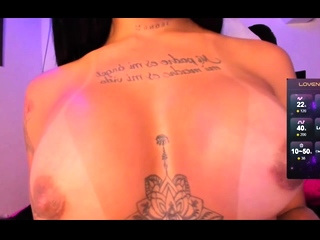 amateur vip ass masturbating on live webcam